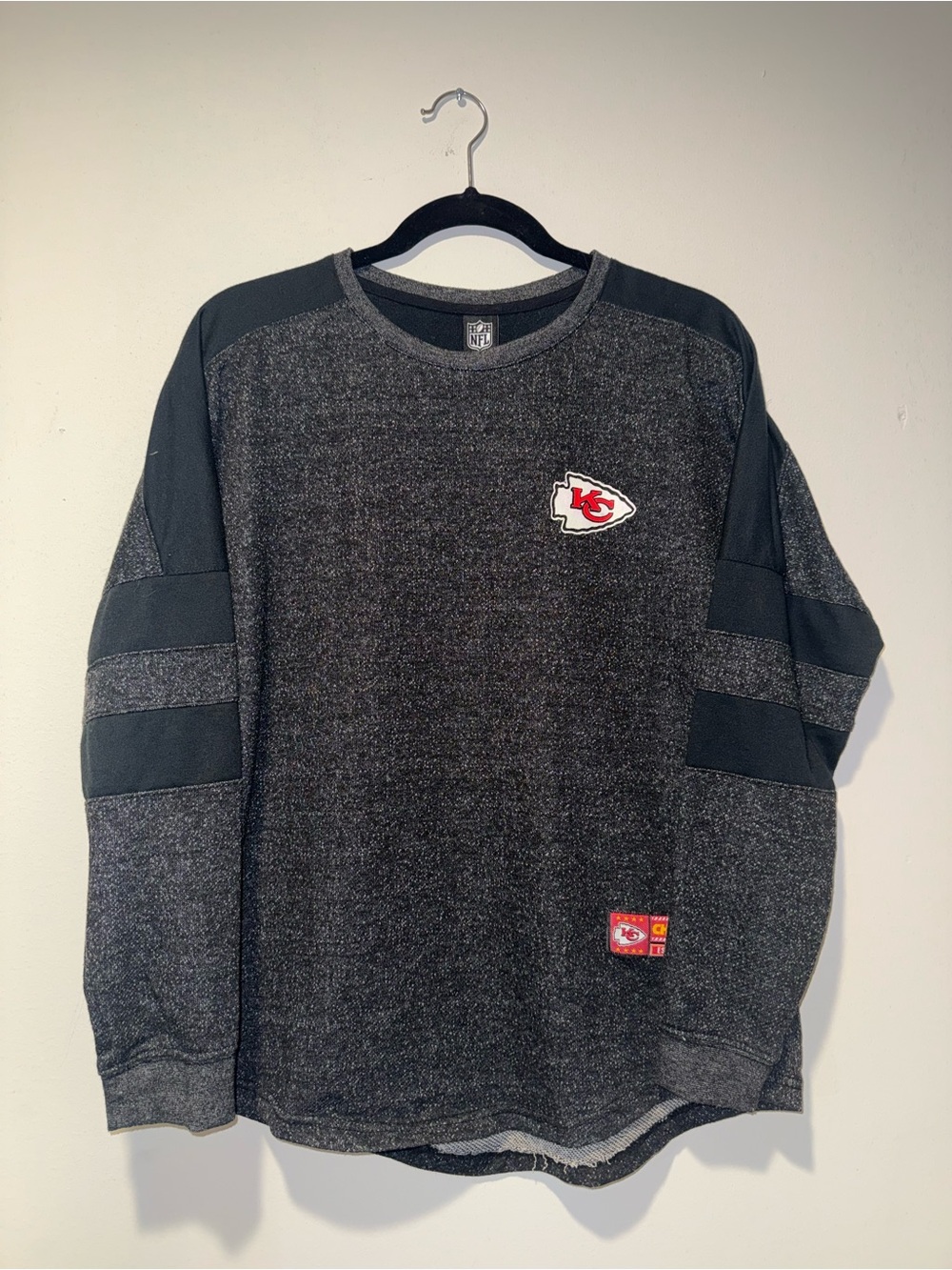 NFL Kansas City Chiefs Charcoal and Black Pullover